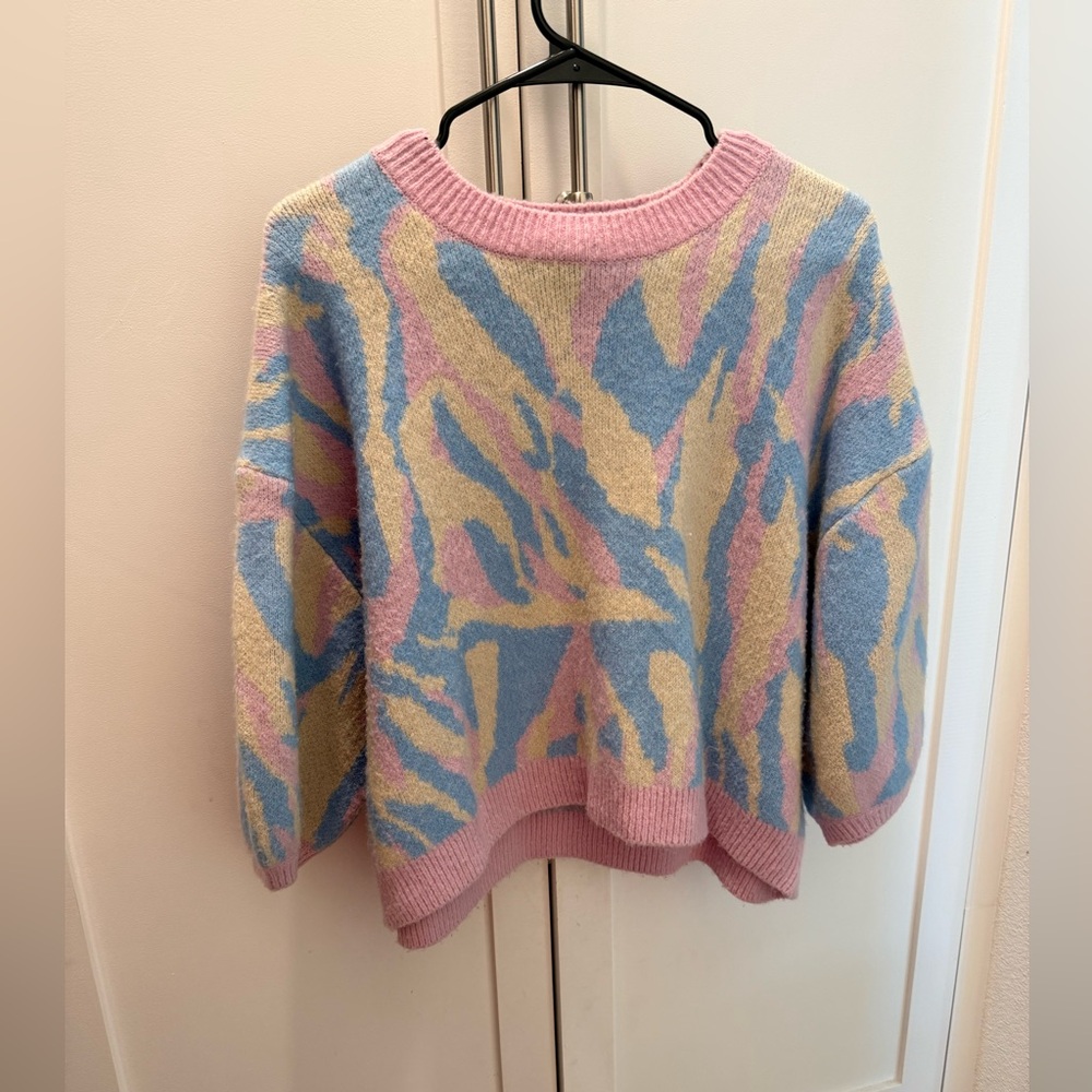 Pastel Patterned Women's Sweater